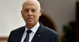Tunisie : Kaïs Saïed remporte le premier tour de la présidentielle