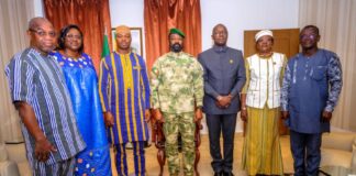 Diplomatie parlementaire : Le chef du parlement burkinabè a assisté à l’ouverture de la 2ᵉ session ordinaire du parlement malien