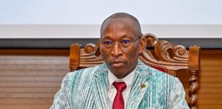 Manipulation des droits de l’homme: Apollinaire Kyélem de Tambèla dénonce l’utilisation des droits de l’homme comme levier d’influence par certaines puissances internationales