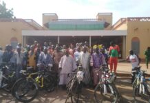 35e Tour du Faso : Mogho Naaba Baongo prodigue des conseils aux Etalons