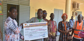 Interdiction d’importer des fils de tissage et des pagnes tissés : les travailleurs de la FILSAH disent merci au gouvernement