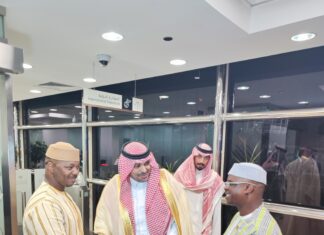 Sommet de suivi arabo-islamique à Riyad: le président de l’ALT, Dr Ousmane Bougouma, représente le chef de l’Etat