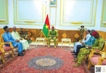 Coopération : le Grand chancelier des Ordres nationaux du Niger chez le président du Faso