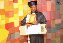 École Doctorale du Centre de Valorisation Professionnelle de Tunis : l’ancien ministre du commerce, Dr Harouna Kaboré, fait DOCTEUR HONORIS CAUSA