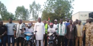 Le marathon de la Paix 2024 : Samadou Koudougou de Pouytenga et Marguerite Dambré de Koupela remportent la course de vélo tricycle