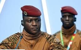 Burkina Faso : Le capitaine Ibrahim Traoré promulgue la loi constitutionnelle du 29 octobre 2024