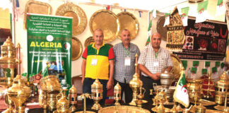 SIAO 2024: les artisans de l’Algérie et du Togo ont aussi pris part à la 17e édition du SIAO en exposant leurs identités culturelles.