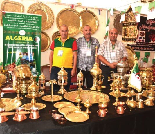 SIAO 2024: les artisans de l’Algérie et du Togo ont aussi pris part à la 17e édition du SIAO en exposant leurs identités culturelles.
