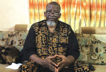 Lutte contre le cancer du sein au Burkina : Issoufou Belem, un « super héros » aux côtés des victimes