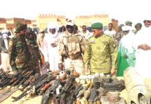 Niger : des centaines d’insurgés déposent les armes à Agadez