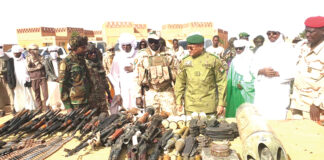 Niger : des centaines d’insurgés déposent les armes à Agadez