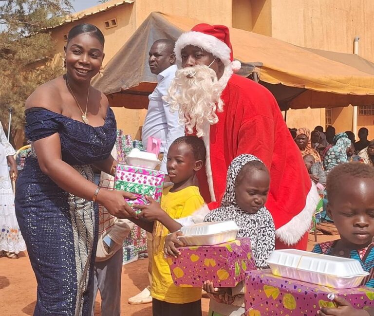 Noël 2024 : la fondation ‘’Agir pour eux’’ redonne le sourire à plus de 200 enfants déplacés internes   