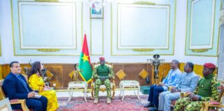 Coopération : l’ambassadeur de l’Algérie en fin de mission fait le point de la coopération au Chef de l’Etat