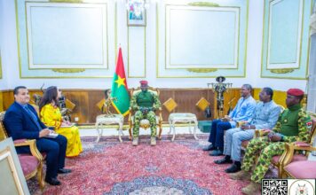 Coopération : l’ambassadeur de l’Algérie en fin de mission fait le point de la coopération au Chef de l’Etat