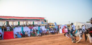 Grand Prix du Président du Faso en sports équestres : le jockey Nourou KABORE décroche la médaille d’Or