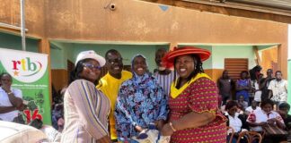 Les Femmes de la RTB au Cœur de la Solidarité : Une Lueur d’Espoir pour les Déplacés Internes de Katarbtenga