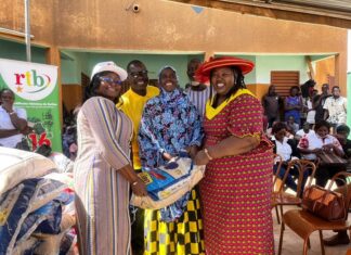 Les Femmes de la RTB au Cœur de la Solidarité : Une Lueur d’Espoir pour les Déplacés Internes de Katarbtenga