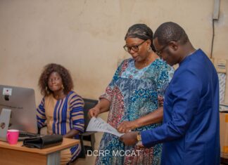 Nouvel An 2025: le Ministre en charge de la Communication encourage les travailleurs des médias publics