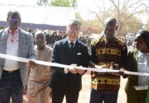 Coopération : l’Ambassade du Japon offre de nouvelles salles de classe au CEG de Sandogo B