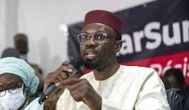 Départ des militaires français d’Afrique francophone: Le Sénégal et le Tchad recadrent Macron