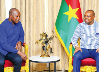 Construction du mausolée Thomas-Sankara: l’architecte Diébédo Francis Kéré fait le point au Premier ministre