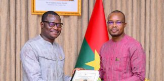 𝐌𝐞́𝐦𝐨𝐫𝐢𝐚𝐥 𝐓𝐡𝐨𝐦𝐚𝐬 𝐒𝐚𝐧𝐤𝐚𝐫𝐚 : 𝐋𝐞 𝐏𝐫𝐞𝐦𝐢𝐞𝐫 𝐦𝐢𝐧𝐢𝐬𝐭𝐫𝐞 𝐫𝐞𝐦𝐞𝐭 𝐮𝐧 𝐥𝐨𝐭 𝐝’𝐚𝐫𝐜𝐡𝐢𝐯𝐞𝐬 𝐞𝐭 𝐝’𝐚𝐫𝐭𝐞́𝐟𝐚𝐜𝐭𝐬 𝐝𝐞 𝐥𝐚 𝐑𝐞́𝐯𝐨𝐥𝐮𝐭𝐢𝐨𝐧