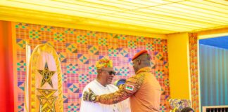 République du Ghana : John Dramani MAHAMA investi pour un deuxième mandat