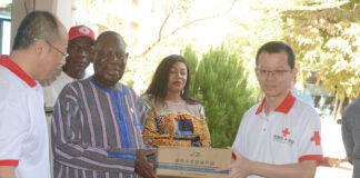 Coopération Sino-Burkinabè: la Croix-Rouge burkinabè reçoit un lot de médicaments, de matériels et de consommables