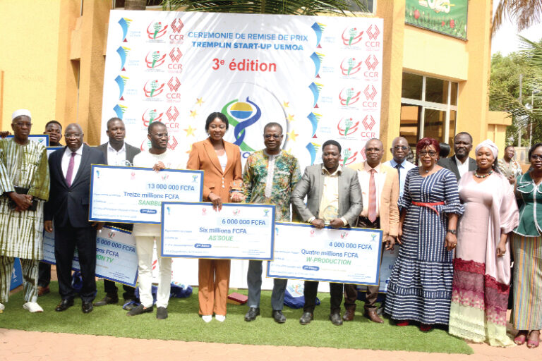 Concours tremplin start-up UEMOA : le 2e prix régional revient  à l’entreprise Sanbbiz du Burkina