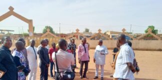 Université Norbert Zongo : les autorités régionales réconfortent les camarades étudiants du défunt