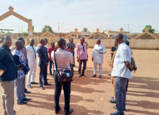 Université Norbert Zongo : les autorités régionales réconfortent les camarades étudiants du défunt