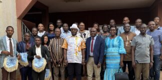 Santé : 22 jeunes docteurs intègrent la Société des gynécologues et obstétriciens du Burkina