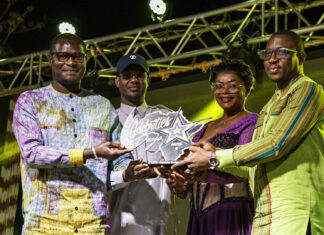 Celebrities Night : le president du Faso, le capitaine Ibrahim Traoré réçoit un trophée spécial