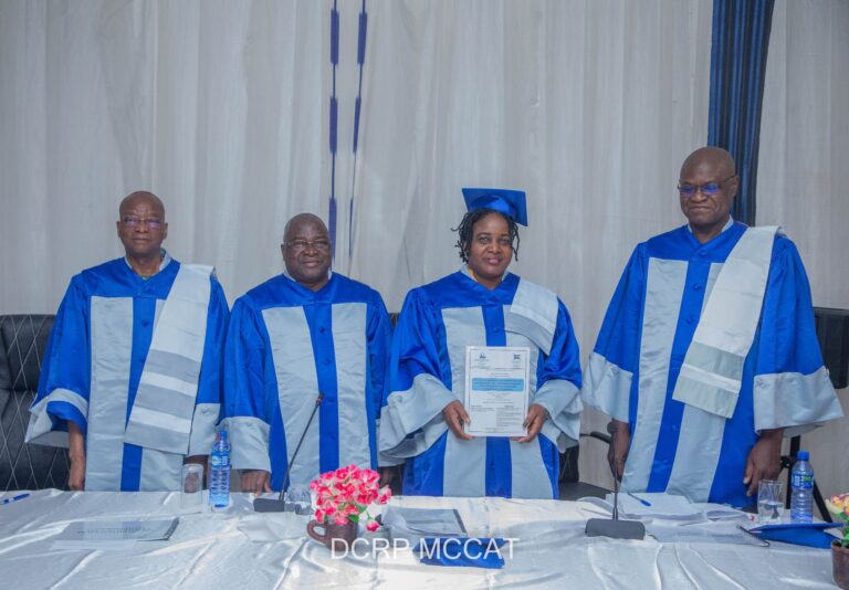 Soutenance de thèse de doctorat : Adama 1ère Jumelle SEGDA analyse le «Marché de l’art contemporain au Burkina Faso »
