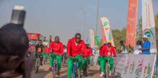 Grand Prix Cycliste RTB: le Ministre Pingdwendé Gilbert OUEDRAOGO donne le coup d’envoi de la 1re édition