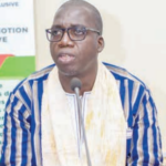 Education financière: Dr Boubakar Thiombiano dédicace un guide sur la gestion des finances personnelles
