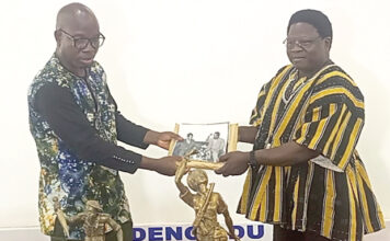 Mémorial Thomas-Sankara: des archives et artefacts collectés remis au ministère en charge de la culture