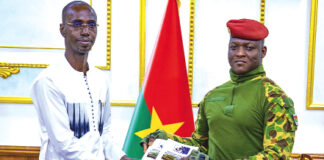 Régulation des médias et de la communication: les rapports publics 2022 et 2023 du CSC remis au président du Faso