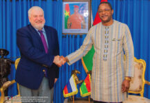 Coopération bilatérale: le chef de la diplomatie burkinabè échange avec les diplomates chinois et russe