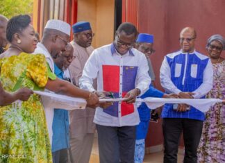 FESPACO 2025: le village « Vis-à-Vis » officiellement ouvert à Ouagadougou