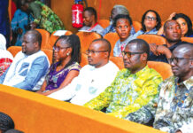 FESPACO: le Premier ministre assiste à la projection de « Katanga, la danse des scorpions »