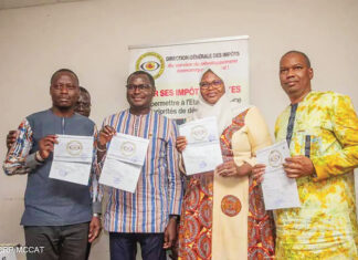 Journées de l’exemplarité fiscale : des ministres s’acquittent de leurs obligations fiscales