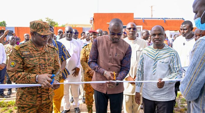 F𝐢𝐥𝐢𝐞̀𝐫𝐞 𝐥𝐚𝐢𝐭 : les activités de la société Faso Kosam lancées