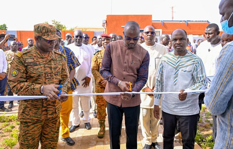 F𝐢𝐥𝐢𝐞̀𝐫𝐞 𝐥𝐚𝐢𝐭 : les activités de la société Faso Kosam lancées