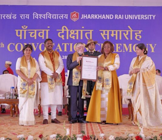 Egalité homme-femme: le Pr Euphrasie Kouassi Yao de la Côte d’Ivoire distinguée Docteur Honoris Causa en Philosophie par l’Université Jharkhand Rai en Inde
