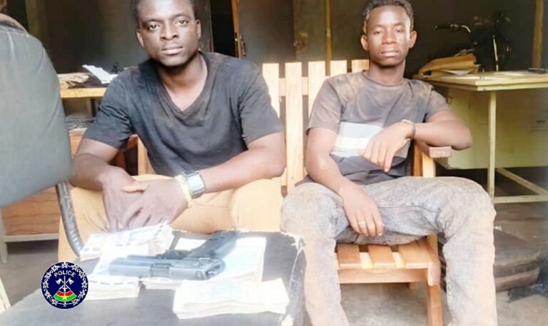 Ouagadougou :  La police nationale met aux arrets deux fugitifs avec plus de 194 millions de FCFA