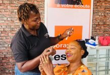 Esthétique : Joffi-Joffi, l’experte qui forme les femmes aux dreadlocks