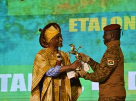 FESPACO 2025 : Dani Kouyaté remporte l’Etalon d’or de Yennenga
