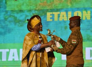 FESPACO 2025 : Dani Kouyaté remporte l’Etalon d’or de Yennenga