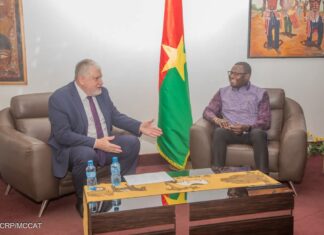 Coopération culturelle : Le Ministre en charge de la Culture reçoit l’ambassadeur de Russie au Burkina Faso